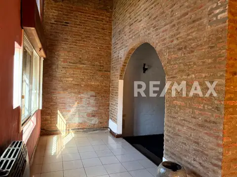 VENTA CASA 5 AMB CON PILETA Bº MIRASOLES- PILAR
