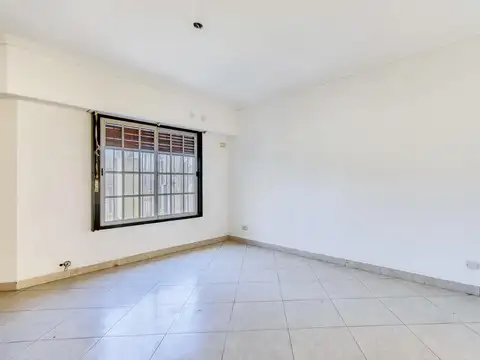 Depto Tipo Casa en Venta en Carapachay, USD 148.000