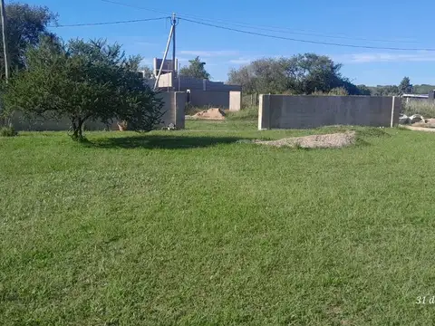 LOTE 400 / 800 M2 EN VENTA FALDA DEL CARMEN