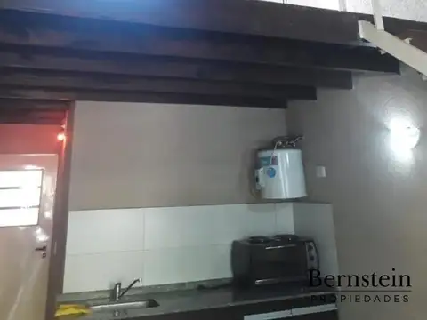 Casa en Alquiler en Villa Gobernador Udaondo, $ 380.000