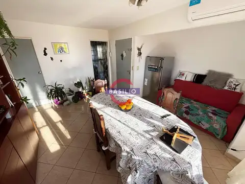 Carlos Casares al 2800