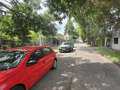 Terreno en Venta en Alberdi, USD 78.000