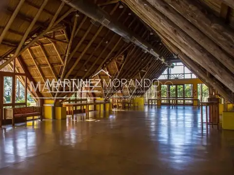 Casa 4 ambientes con 4 baños