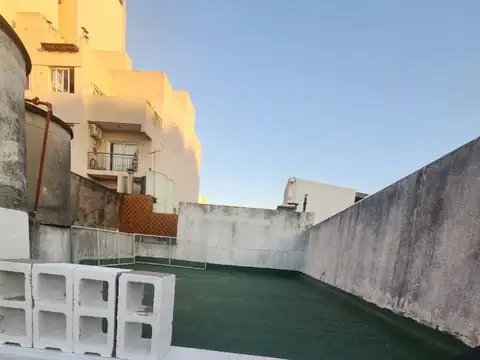 Depto Tipo Casa en Alquiler de 1 dormitorio