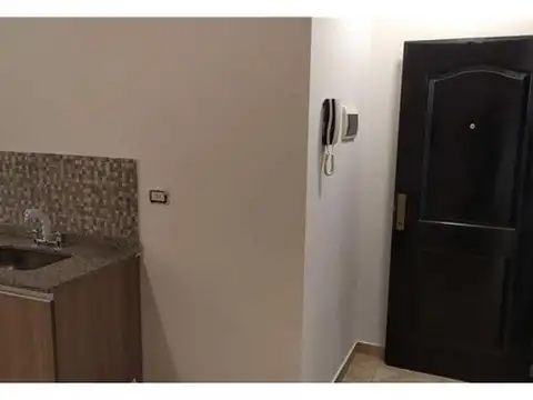 Departamento en Alquiler en Sarandi, $ 520.000