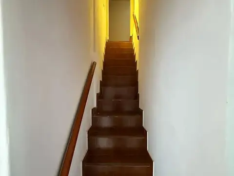 Depto Tipo Casa en Venta en Gerli, USD 82.000