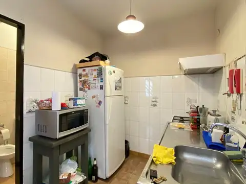Casa 2 ambientes con 1 baño