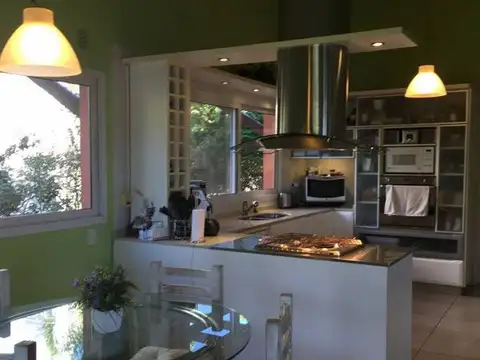 Casa en venta en Lote al Lago en Los Castores