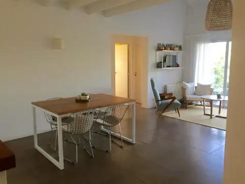 Departamento en Complejo Los Naranjos
