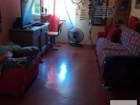 Departamento en venta - 3 dormitorios 1 baño - 85mts2 - Ensenada