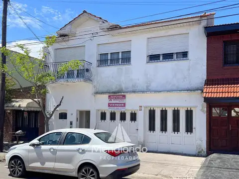 Complejo de  3 unidades de  PH en BLOCK y 2 cocheras - Zona Don Bosco