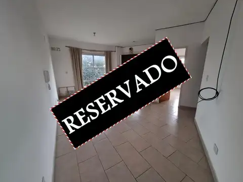   RESERVADO   DPTO 2 AMB. CON BALCÓN, AL FRENTE, 2º PISO