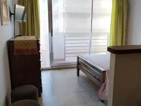 Departamento 1 ambiente con 1 baño