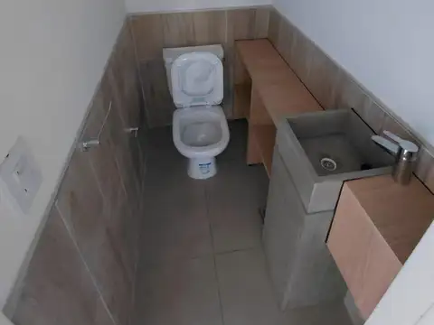 Depto Tipo Casa 4 ambientes con 3 baños