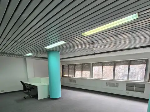Oficina Monoambiente con 2 baños