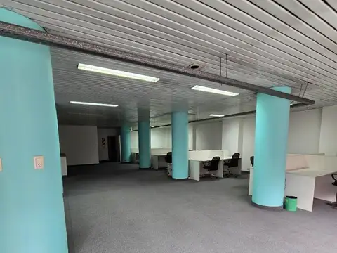 Oficina en Alquiler 40 años