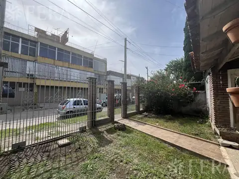 GRAL. ALVAREZ al 900
