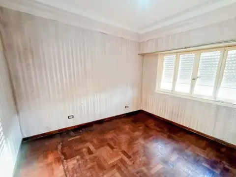 Depto Tipo Casa en Alquiler de 3 ambientes