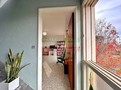 Guayaquil 300, Piso 2