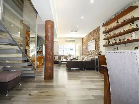 Casa en Venta en Liniers, USD 610.000