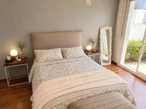 Depto Tipo Casa en Venta de 3 dormitorios
