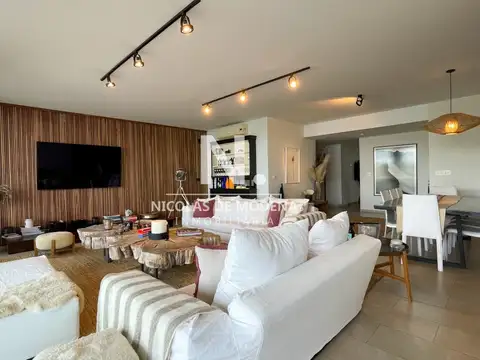 Departamento en Venta en La Barra, USD 850.000