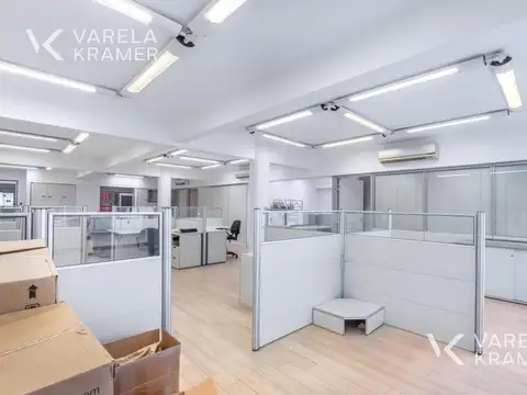 Oficina Monoambiente con 4 baños