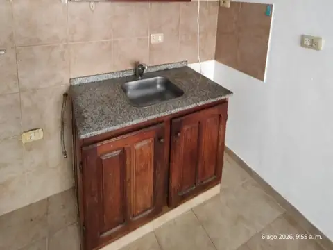 Departamento en Alquiler en Villa Centenario, $ 350.000
