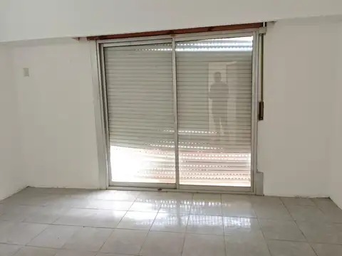 Depto Tipo Casa en Venta 28 años