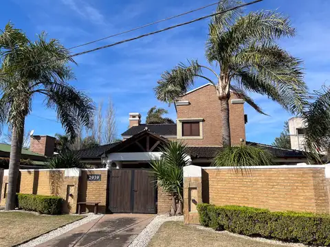 Casa - Barrio Villa Los Álamos