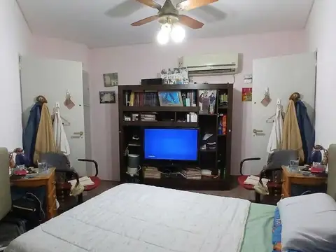 Casa en Venta en Gregorio de Laferrere, USD 270.000