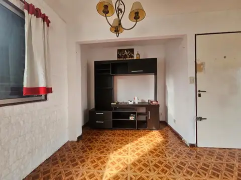 Departamento 4 ambientes con 1 baño