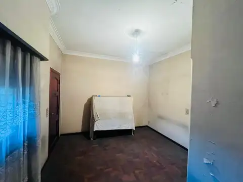 Depto Tipo Casa en Venta en Remedios de Escalada, USD 95.000