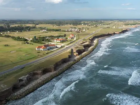 LOTE CON VISTA AL MAR  EN CARDON MIRAMAR LINKS