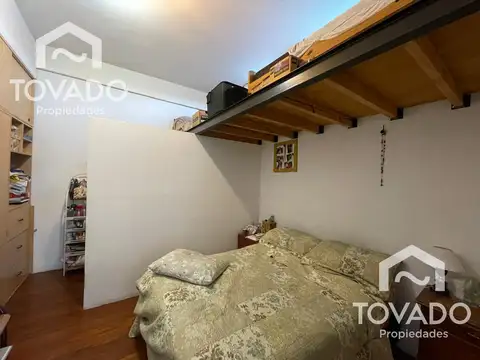 Depto Tipo Casa en Venta 50 años