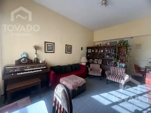 Depto Tipo Casa en Venta de 4 ambientes