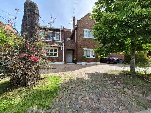 Casa en Alquiler de 3 dormitorios