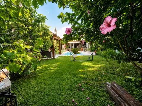 Casa en Venta con 1 cochera