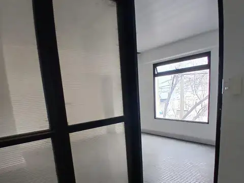 Oficina en Alquiler en Pilar, $ 900.000