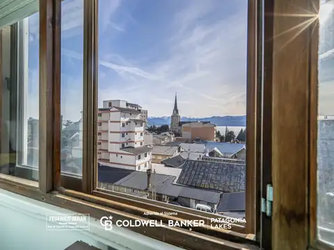 Vendo DTO, vista al lago, 3 dormitorios pleno centro.