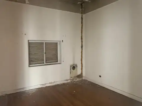 Depto Tipo Casa en Venta en Villa Dominico, USD 75.000