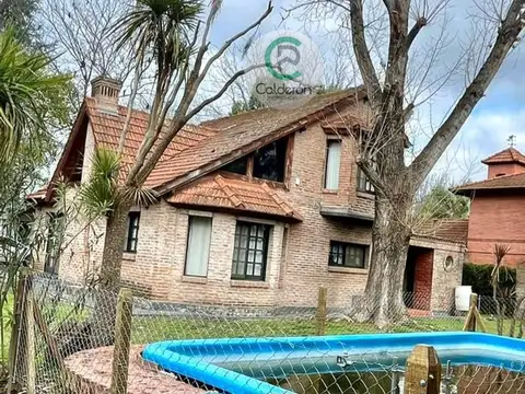 Casa en Venta Country  Club Banco Provincia