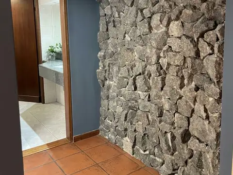 VENTA CASA PUNTA CARRETAS 3 DORM GGE PARRILLERO