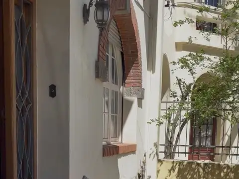 VENTA CASA PUNTA CARRETAS 3 DORM GGE PARRILLERO