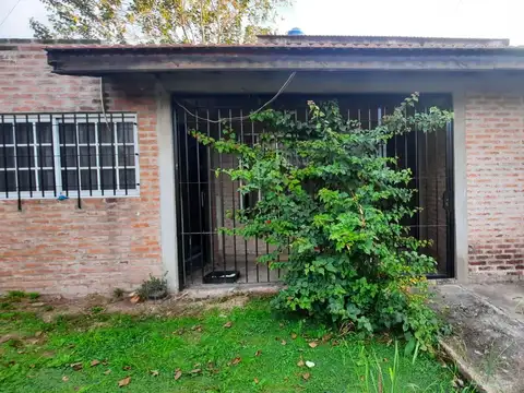 Depto Tipo Casa 5 ambientes con 1 baño