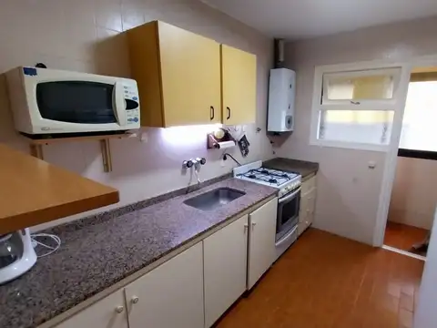 Departamento 4 ambientes con 2 baños