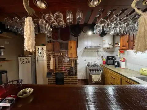 Casa en Venta con 5 cocheras