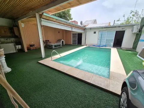 Casa en Venta en Villa Luzuriaga, USD 175.000