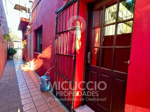 Departamento 10 ambientes con 4 baños