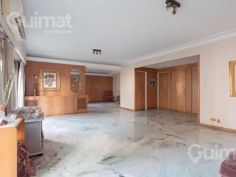Departamento en Venta en Plaza San Martín, USD 489.000